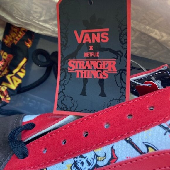 Vans "Stranger Things" skateboard shoes w/original shoe bag NWT - Picture 12 of 14